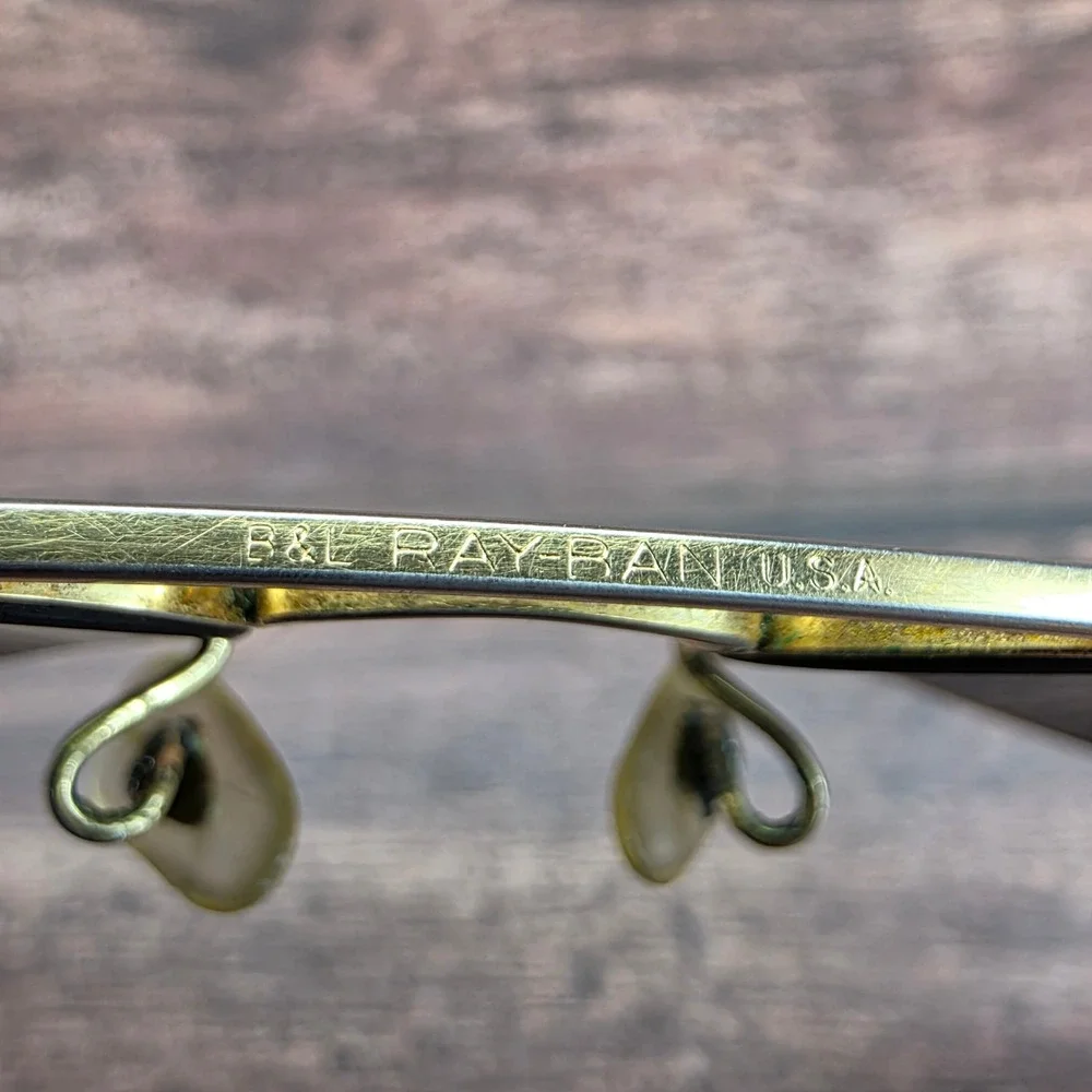 Vintage B&L Ray-Ban USA Aviator Gold Metal Dark Green G-15 Lens Sunglasses